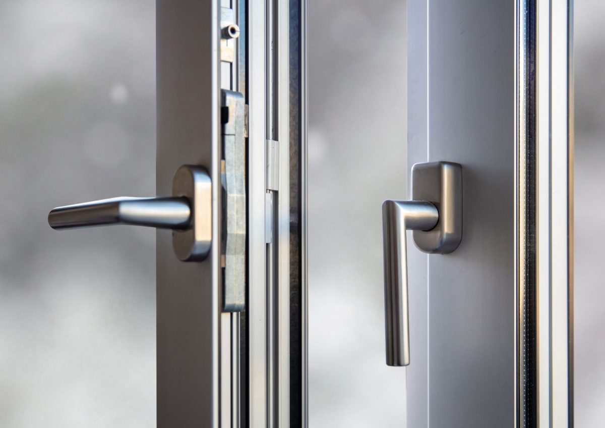 Puerta plegable - Aluminios Nou Stil