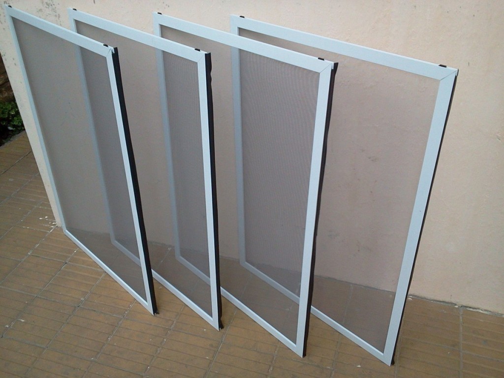 Mosquiteras para ventanas de aluminio: tipos - Hnos. Almansa