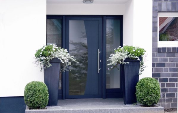 Consejos para escoger una puerta exterior de aluminio adecuada 